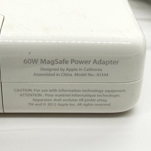 Apple A1344 AC Adapter 60W for MacBook & MacBook Pro 13" - Used - Picture 2 of 4
